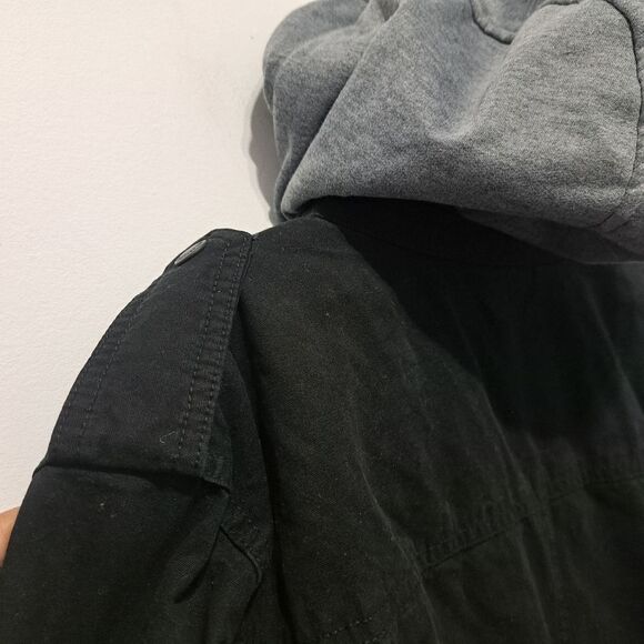 Levi's Men's Sherpa Lined Two Pocket Hooded Trucker Jacket Black Large NWT - Picture 13 of 16